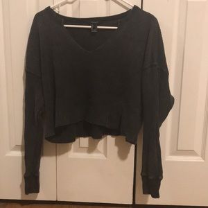 Forever 21 charcoal grey size small v neck ribbed cropped long sleeve